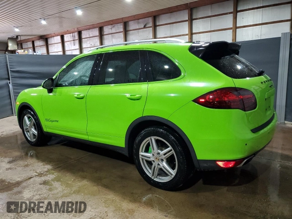 2012 Porsche Cayenne z VIN WP1AA2A28CLA05588, wystawiony jako Copart lot #54973895 z przebiegiem 189 838 mil mil oraz Czysty tytuł • Clean title. Historia ofert i sprzedaży dostępna na DreamBid. Obrazek 2.