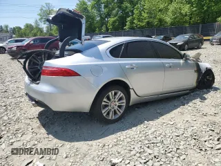 2018 Jaguar XF with VIN SAJBD4EV7JCY57345, listed as a Copart auction lot 52827414 with Not Provided miles and Salvage Title. Bid and sale history available at DreamBid. Image 3.