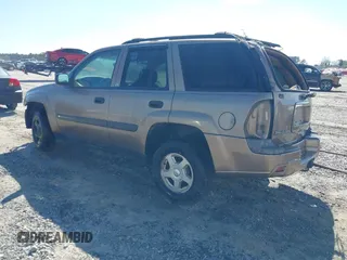2003 Chevrolet TrailBlazer LS with VIN 1GNDS13S332161568, listed as a IAAI auction lot 41874667 with 1 mi miles. Bid and sale history available at carsss.com. Image 3.
