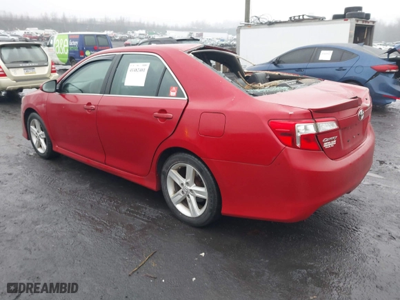 2014 Toyota Camry L with VIN 4T1BF1FK8EU816259, listed as a IAAI auction lot 41482401 with 150,152 mi miles. Bid and sale history available at carsss.com. Image 3.