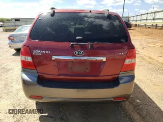 2008 Kia Sorento EX z VIN KNDJC736585820108, wystawiony jako Copart lot #53294805 z przebiegiem 182 171 mil mil oraz Szkoda całkowita • Salvage title. Historia ofert i sprzedaży dostępna na DreamBid. Obrazek 6.