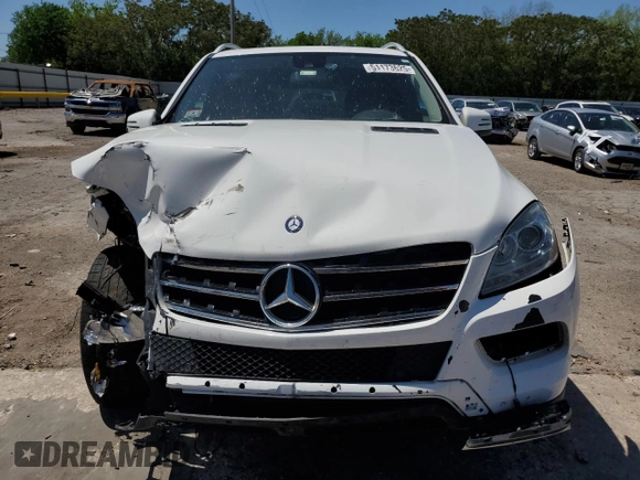 2015 Mercedes-Benz M 350 с VIN 4JGDA5HB8FA564222, выставлен на аукционе Copart как лот 51173625 с пробегом 146 171 миль миль и Списание • Salvage title. История ставок и продаж доступна на DreamBid. Изображение 5.