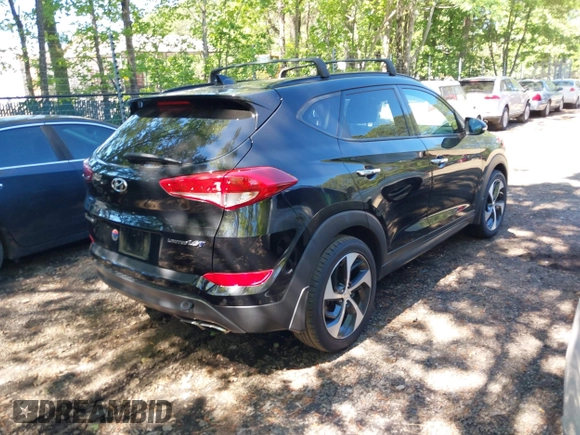 2016 Hyundai Tucson Limited with VIN KM8J33A28GU259038, listed as a IAAI auction lot 42200578 with 109,109 mi miles. Bid and sale history available at carsss.com. Image 4.