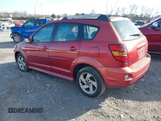 2006 Pontiac Vibe with VIN 5Y2SL65866Z456638, listed as a IAAI auction lot 41658939 with 299,999 mi miles. Bid and sale history available at carsss.com. Image 3.