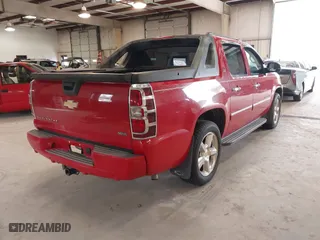 2010 Chevrolet Avalanche LTZ with VIN 3GNVKGE03AG230332, listed as a IAAI auction lot 41756864 with 108,514 mi miles. Bid and sale history available at carsss.com. Image 4.