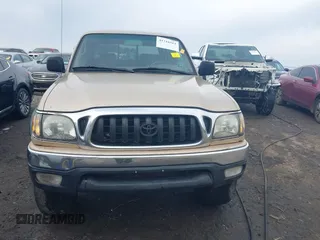 2001 Toyota Tacoma PreRunner with VIN 5TEGN92N11Z856759, listed as a IAAI auction lot 41716511 with 400,627 mi miles and . Bid and sale history available at DreamBid. Image 12.