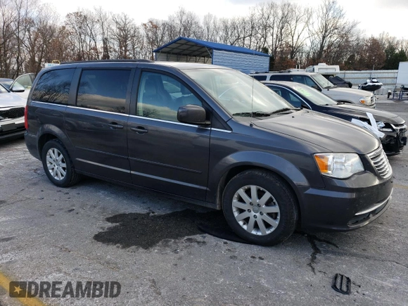 2015 Chrysler Town & Country LX with VIN 2C4RC1AG6FR675771, listed as a Copart auction lot 82665674 with 146,636 mi miles and Salvage Title. Bid and sale history available at carsss.com. Image 4.