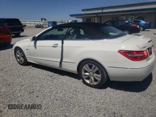 2012 Mercedes-Benz E 350 with VIN WDDKK5KF0CF139358, listed as a Copart auction lot 53381795 with 86,589 mi miles and Salvage Title. Bid and sale history available at DreamBid. Image 2.