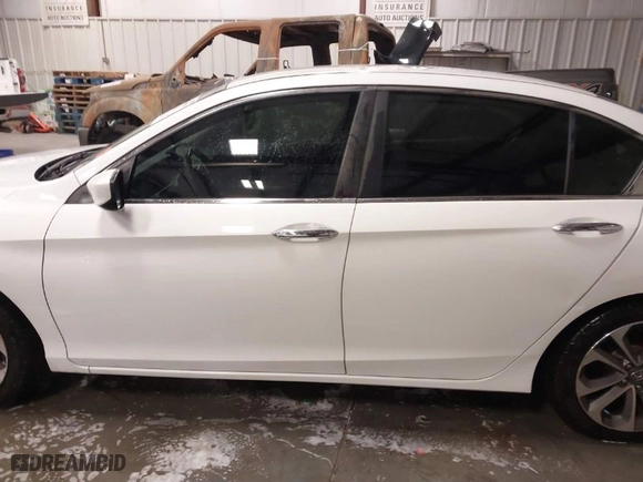 2015 Honda Accord Sedan Sport with VIN 1HGCR2F57FA006609, listed as a IAAI auction lot 41254953 with 95,415 mi miles. Bid and sale history available at carsss.com. Image 14.