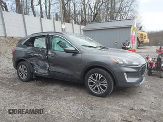 2021 Ford Escape SEL with VIN 1FMCU9H96MUA04542, listed as a IAAI auction lot 41827921 with 17,101 mi miles and . Bid and sale history available at DreamBid. Image 14.