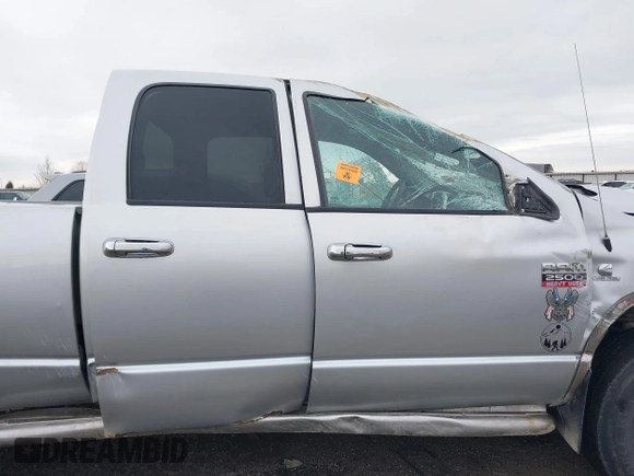 2007 Dodge Ram 2500 SLT with VIN 1D7KS28C47J539700, listed as a IAAI auction lot 41078816 with 185,133 mi miles. Bid and sale history available at carsss.com. Image 14.