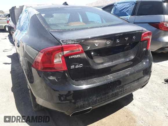 2015 Volvo S60 T6 Drive-E с VIN YV149MFK4F2336717, выставлен на аукционе Copart как лот 51391435 с пробегом Не указан миль и Списание • Salvage title. История ставок и продаж доступна на DreamBid. Изображение 6.