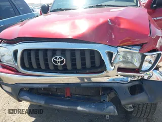 2004 Toyota Tacoma PreRunner z VIN 5TEGN92N84Z324686, wystawiony jako IAAI lot #42161414 z przebiegiem 284 716 mil mil oraz . Historia ofert i sprzedaży dostępna na DreamBid. Obrazek 6.