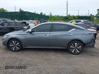 2020 Nissan Altima SV z VIN 1N4BL4DWXLC172566, wystawiony jako IAAI lot #42359457 z przebiegiem 122 856 mil mil oraz . Historia ofert i sprzedaży dostępna na DreamBid. Obrazek 14.