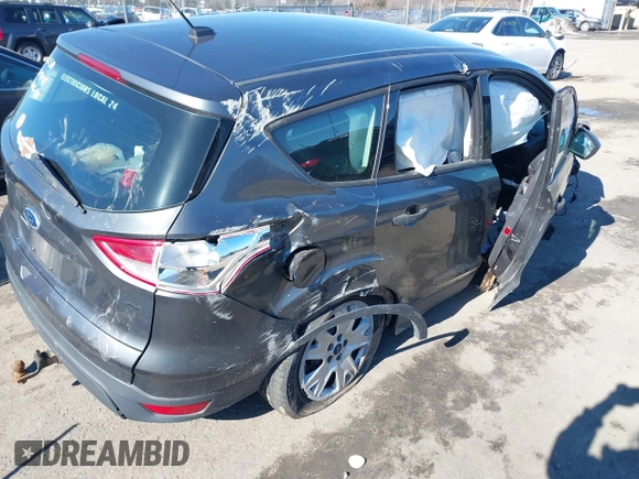 2016 Ford Escape S with VIN 1FMCU0F76GUC20988, listed as a IAAI auction lot 41561524 with 1 mi miles. Bid and sale history available at carsss.com. Image 4.