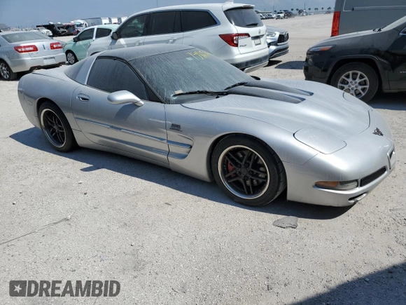 1998 Chevrolet Corvette with VIN 1G1YY22G9W5105240, listed as a Copart auction lot 75965634 with 0 mi miles and Salvage Title. Bid and sale history available at carsss.com. Image 4.