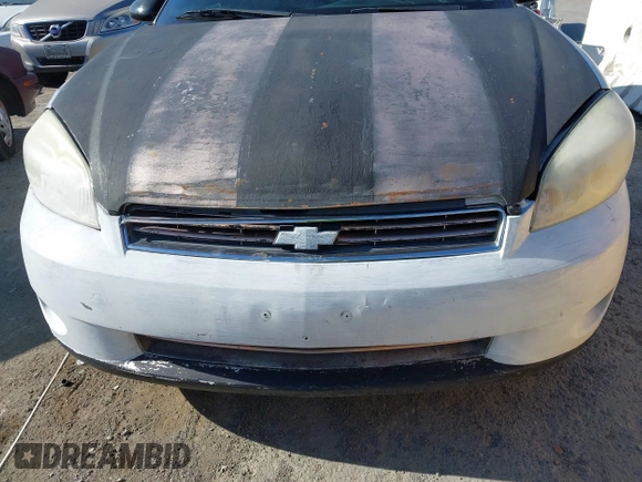 2007 Chevrolet Monte Carlo LS z VIN 2G1WJ15K179126254, wystawiony jako IAAI lot #42702947 z przebiegiem 169 765 mil mil oraz . Historia ofert i sprzedaży dostępna na DreamBid. Obrazek 6.