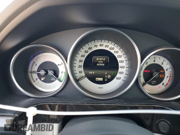 2014 Mercedes-Benz E 400 Sport with VIN WDDHF9FB8EA831607, listed as a Copart auction lot 52544655 with 40,904 mi miles and Clean Title. Bid and sale history available at DreamBid. Image 9.