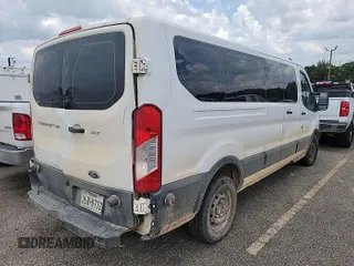 2016 Ford Transit XL z VIN 1FBZX2ZM3GKA39429, wystawiony jako IAAI lot #42789691 z przebiegiem 180 054 mil mil oraz . Historia ofert i sprzedaży dostępna na DreamBid. Obrazek 44.
