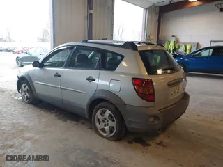 2003 Pontiac Vibe with VIN 5Y2SL62833Z443877, listed as a IAAI auction lot 42071403 with 171,386 mi miles. Bid and sale history available at carsss.com. Image 3.