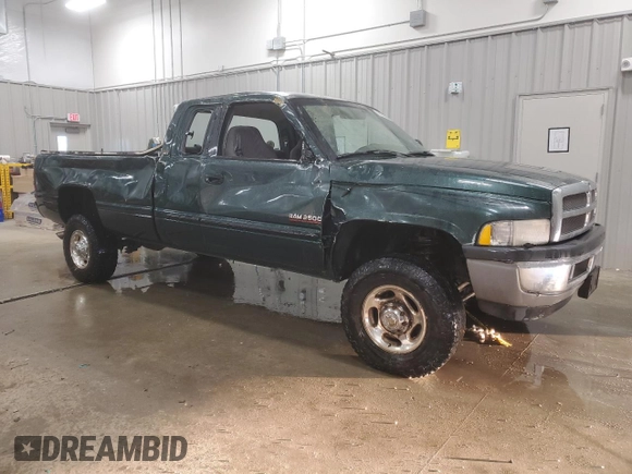 2001 Dodge Ram 2500 with VIN 3B7KF236X1G709065, listed as a Copart auction lot 88531565 with 352,054 mi miles and Clean Title. Bid and sale history available at carsss.com. Image 4.