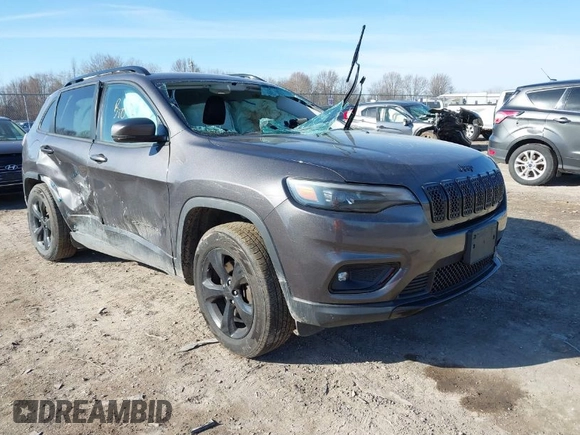 2019 Jeep Cherokee Latitude Plus с VIN 1C4PJMLB5KD363244, выставлен на аукционе IAAI как лот 41820628 с пробегом 94 330 миль миль и . История ставок и продаж доступна на DreamBid. Изображение 1.