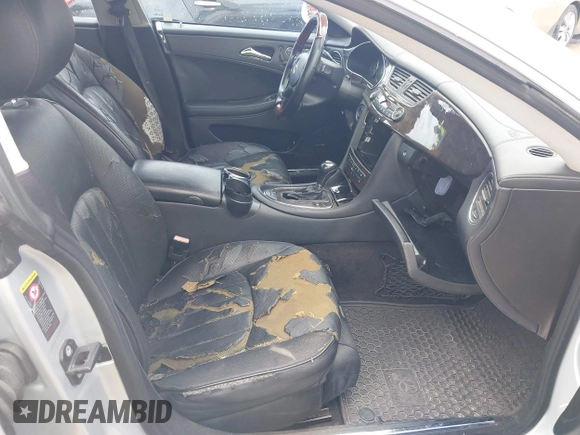 2006 Mercedes-Benz CLS 500 with VIN WDDDJ75X66A049015, listed as a IAAI auction lot 42240197 with 152,984 mi miles and . Bid and sale history available at DreamBid. Image 5.