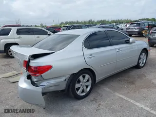 2006 Lexus ES 330 with VIN JTHBA30G665155053, listed as a IAAI auction lot 41961067 with 71,944 mi miles. Bid and sale history available at carsss.com. Image 4.