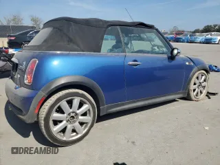 2007 MINI Convertible S with VIN WMWRH33597TL94449, listed as a Copart auction lot 43903935 with 67,484 mi miles and Non repairable. Bid and sale history available at DreamBid. Image 3.