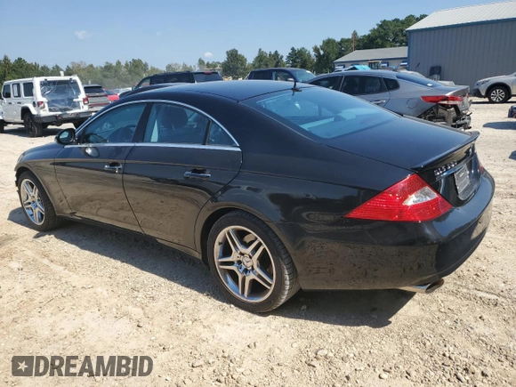 2006 Mercedes-Benz CLS-Class with VIN WDDDJ75X86A024956, listed as a Copart auction lot 75820984 with 70,754 mi miles and Salvage Title. Bid and sale history available at carsss.com. Image 2.