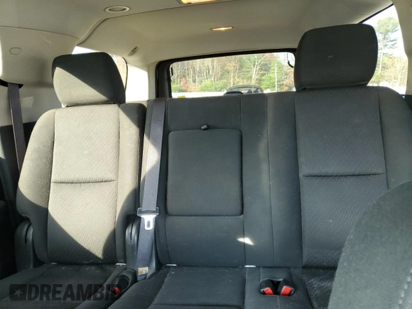 2013 Chevrolet Suburban LS with VIN 1GNSKHE76DR182853, listed as a Copart auction lot 77816574 with 232,842 mi miles and Clean Title. Bid and sale history available at carsss.com. Image 10.