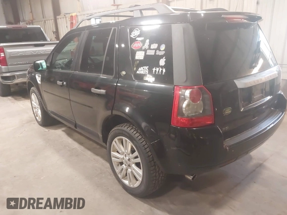 2010 Land Rover LR2 HSE z VIN SALFT2BN8AH185156, wystawiony jako IAAI lot #42581108 z przebiegiem 191 881 mil mil oraz . Historia ofert i sprzedaży dostępna na DreamBid. Obrazek 3.
