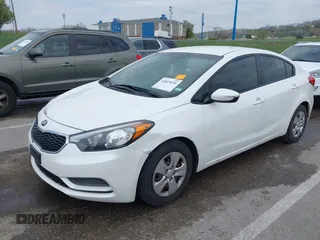 2015 Kia Forte LX with VIN KNAFX4A69F5421840, listed as a IAAI auction lot 42019236 with 147,847 mi miles. Bid and sale history available at carsss.com. Image 17.