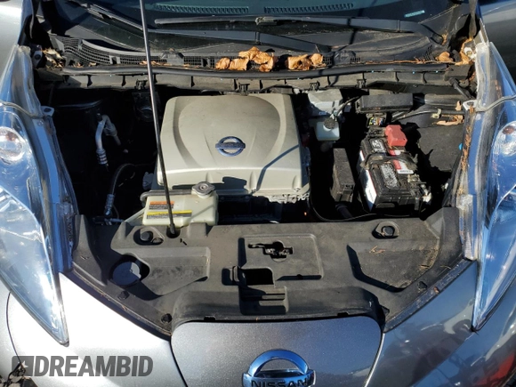 2015 Nissan LEAF SV with VIN 1N4AZ0CP8FC335118, listed as a Copart auction lot 44023525 with 75,071 mi miles and Salvage Title. Bid and sale history available at carsss.com. Image 11.