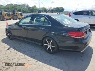 2014 Mercedes-Benz E 350 Sport with VIN WDDHF5KB3EA811621, listed as a Copart auction lot 64513025 with 152,506 mi miles and Clean title. Bid and sale history available at DreamBid. Image 2.