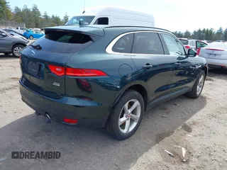 2017 Jaguar F-Pace 35t Prestige z VIN SADCK2BV4HA087827, wystawiony jako IAAI lot #41980338 z przebiegiem Nie podano mil oraz . Historia ofert i sprzedaży dostępna na DreamBid. Obrazek 4.