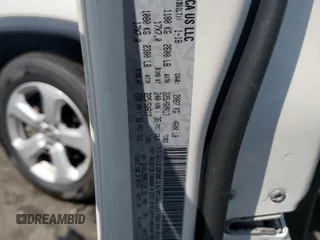 2018 Jeep Compass Altitude z VIN 3C4NJDBB0JT291161, wystawiony jako Copart lot #61835695 z przebiegiem Nie podano mil oraz Szkoda całkowita • Salvage title. Historia ofert i sprzedaży dostępna na DreamBid. Obrazek 13.