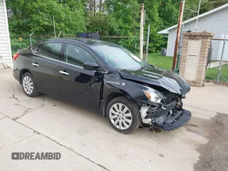 2017 Nissan Sentra SR z VIN 3N1AB7AP1HY263704, wystawiony jako IAAI lot #42253663 z przebiegiem 110 074 mil mil oraz . Historia ofert i sprzedaży dostępna na DreamBid. Obrazek 1.