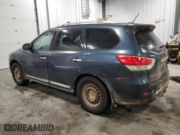 2013 Nissan Pathfinder S with VIN 5N1AR2MM6DC607698, listed as a Copart auction lot 43461045 with 230,667 mi miles and Clean Title. Bid and sale history available at carsss.com. Image 2.