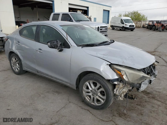 2018 Toyota Yaris iA with VIN 3MYDLBYV1JY327794, listed as a Copart auction lot 52025275 with 146,809 mi miles and Clean Title. Bid and sale history available at carsss.com. Image 4.