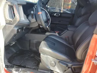 2024 Ford Bronco Raptor с VIN 1FMEE0RR2RLA01327, выставлен на аукционе Copart как лот 43595095 с пробегом 10 235 миль миль и Чистый • Clean title. История ставок и продаж доступна на DreamBid. Изображение 7.