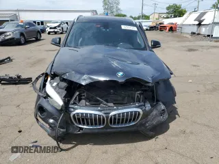 2018 BMW X1 xDrive28i with VIN WBXHT3C36J5F89230, listed as a Copart auction lot 62904545 with 170,860 mi miles and Salvage title. Bid and sale history available at DreamBid. Image 5.