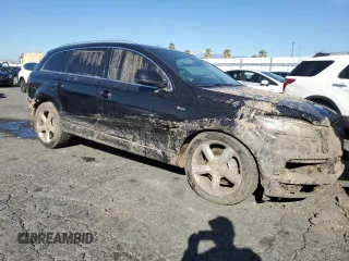 2015 Audi Q7 3.0T S line Prestige with VIN WA1DGAFE6FD000943, listed as a Copart auction lot 45974925 with 91,909 mi miles and Salvage Title. Bid and sale history available at carsss.com. Image 4.