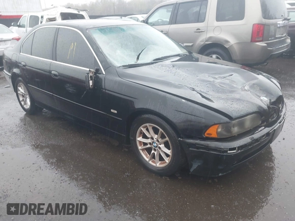 2002 BMW 5 Series 525iA with VIN WBADT43432GY95893, listed as a IAAI auction lot 42002537 with 140,026 mi miles. Bid and sale history available at carsss.com. Image 1.
