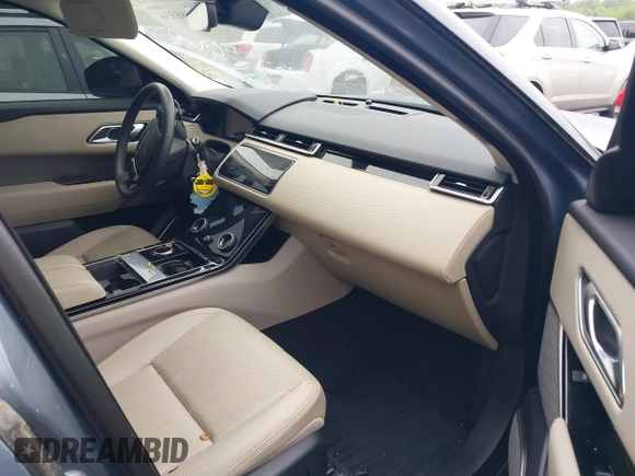 2020 Land Rover Range Rover Velar S with VIN SALYB2EXXLA275509, listed as a IAAI auction lot 39166336 with 37,375 mi miles and . Bid and sale history available at DreamBid. Image 5.