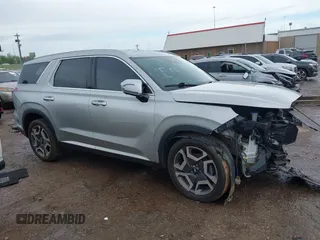 2024 Hyundai Palisade Limited с VIN KM8R5DGE4RU650923, выставлен на аукционе IAAI как лот 42173553 с пробегом 25 421 миль миль и . История ставок и продаж доступна на DreamBid. Изображение 14.