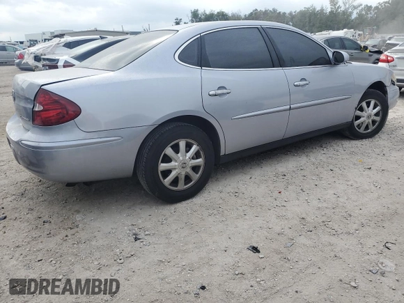 2005 Buick LaCrosse CX with VIN 2G4WC532751282558, listed as a Copart auction lot 81504194 with 201,811 mi miles and Salvage Title. Bid and sale history available at carsss.com. Image 3.