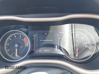 2018 Jeep Cherokee Latitude с VIN 1C4PJLCX2JD527909, выставлен на аукционе IAAI как лот 42317476 с пробегом 113 783 миль миль и . История ставок и продаж доступна на DreamBid. Изображение 7.
