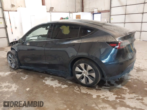 2024 Tesla Model Y Long Range with VIN 7SAYGDEE0RA282634, listed as a IAAI auction lot 41627510 with 23,054 mi miles and . Bid and sale history available at DreamBid. Image 3.