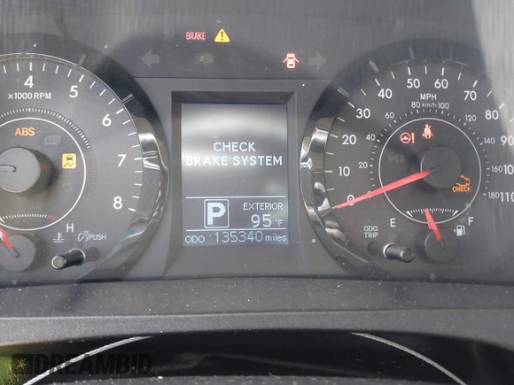 2015 Toyota Sienna LE AAS with VIN 5TDKK3DC4FS628853, listed as a IAAI auction lot 42188704 with 135,340 mi miles and . Bid and sale history available at DreamBid. Image 7.
